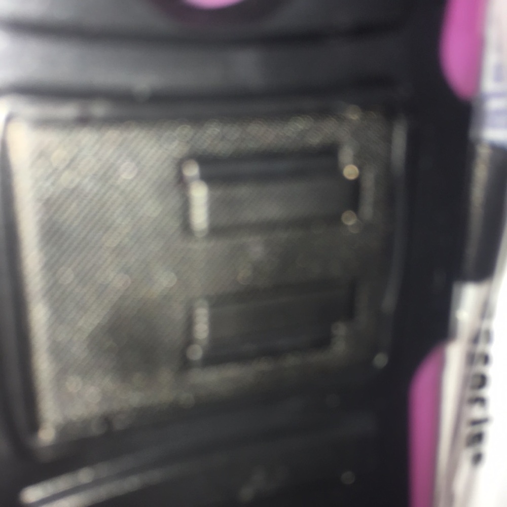 LG phone case - Picture 3 of 4